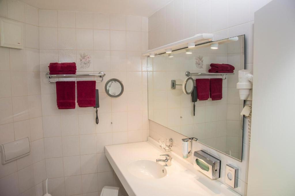 Hotel Zur Tanne Harztor Buitenkant foto
